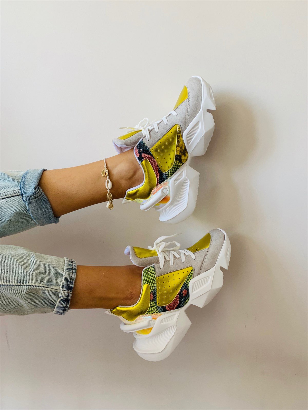  kartpostal durum  Sarı Sneakers Pirlo Kadın Spor Ayakkabı