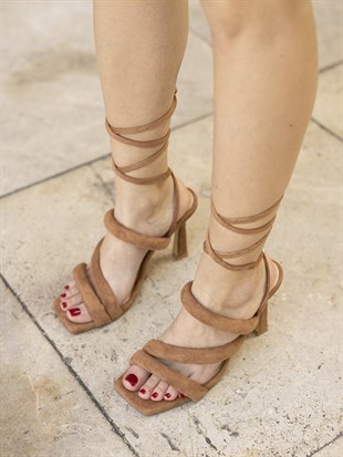 Camel Süet 10 Cm Kadın Topuklu Ayakkabı Mikanos