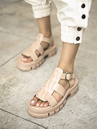 Nude Mat Bilek Kemer Detaylı 4 Cm Topuklu Kadın Sandalet Costa